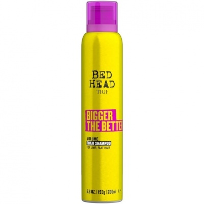 Frasco amarelo metálico de espuma de champô Bed Head Bigger The Better com tampa roxa