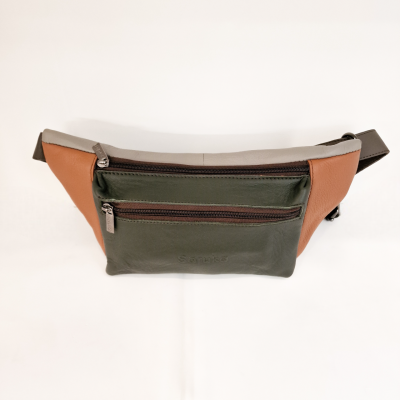 Bolsa de cintura em pele sintética castanha, verde e cinzenta com fechos metálicos