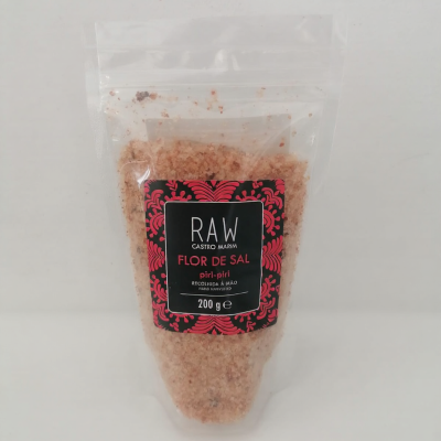 Pacote transparente com flor de sal piri-piri