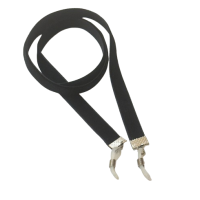 Cordão preto com acabamentos metálicos e presilhas