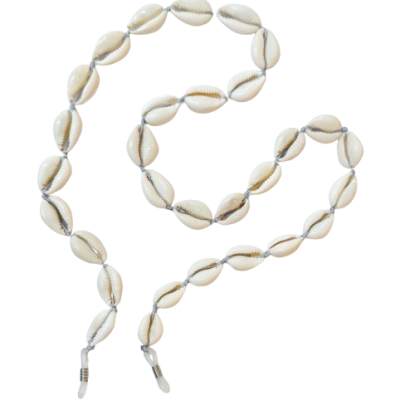 Cordão de conchas naturais brancas ligadas por fio cinza com terminais transparentes