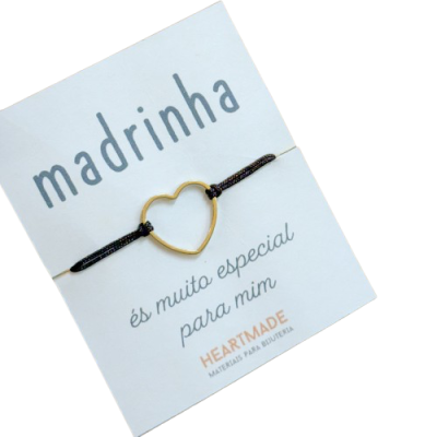Pulseira preta com coração dourado em cartão com texto para madrinha.