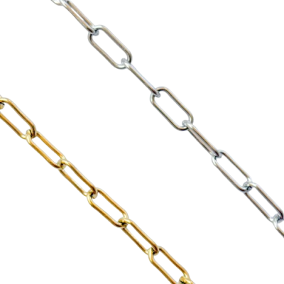 Duas cadeias metálicas dourada e prateada com elos alongados