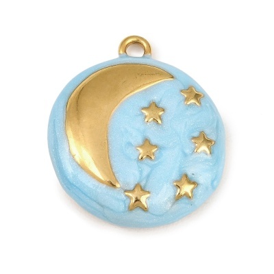 Pendente azul com lua e estrelas douradas