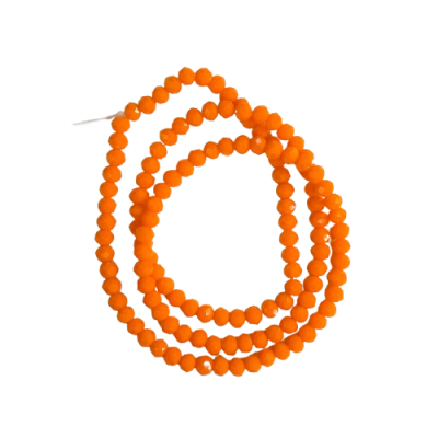 Colar ou pulseira com contas laranja facetadas em fio branco