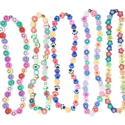 Seis colares de contas coloridas com diferentes padrões e formas.