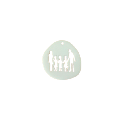 Medalha redonda branca com recorte de família de quatro pessoas