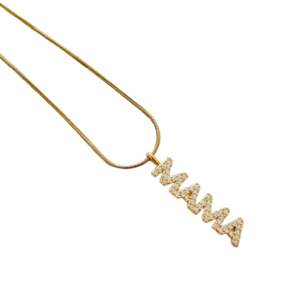 Colar dourado com pendente MAMA em cristais