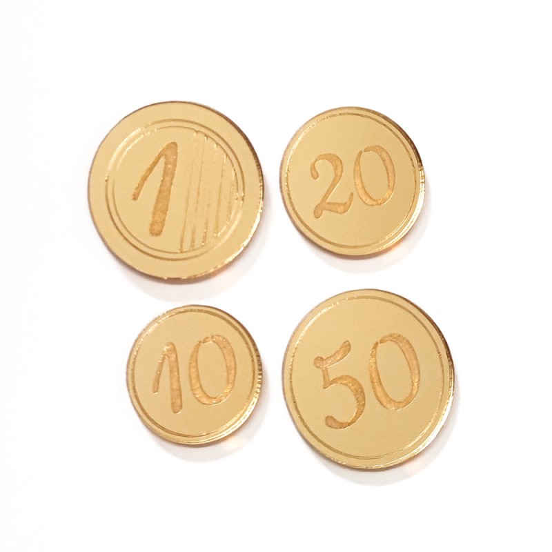 Moedas de jogo douradas com valores 1, 10, 20 e 50 sobre fundo branco