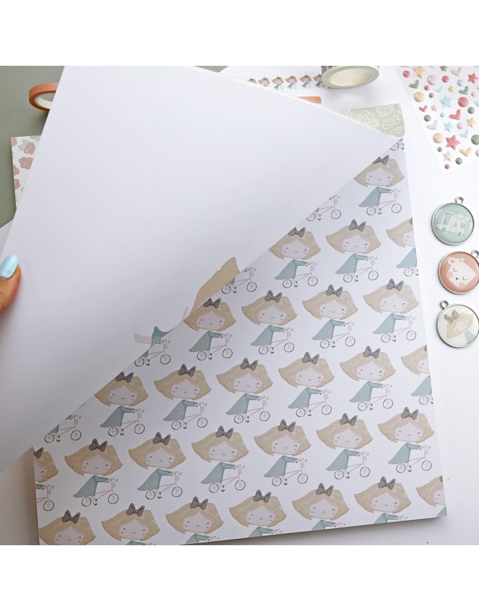 Papel decorativo com padrão de menina a andar de bicicleta