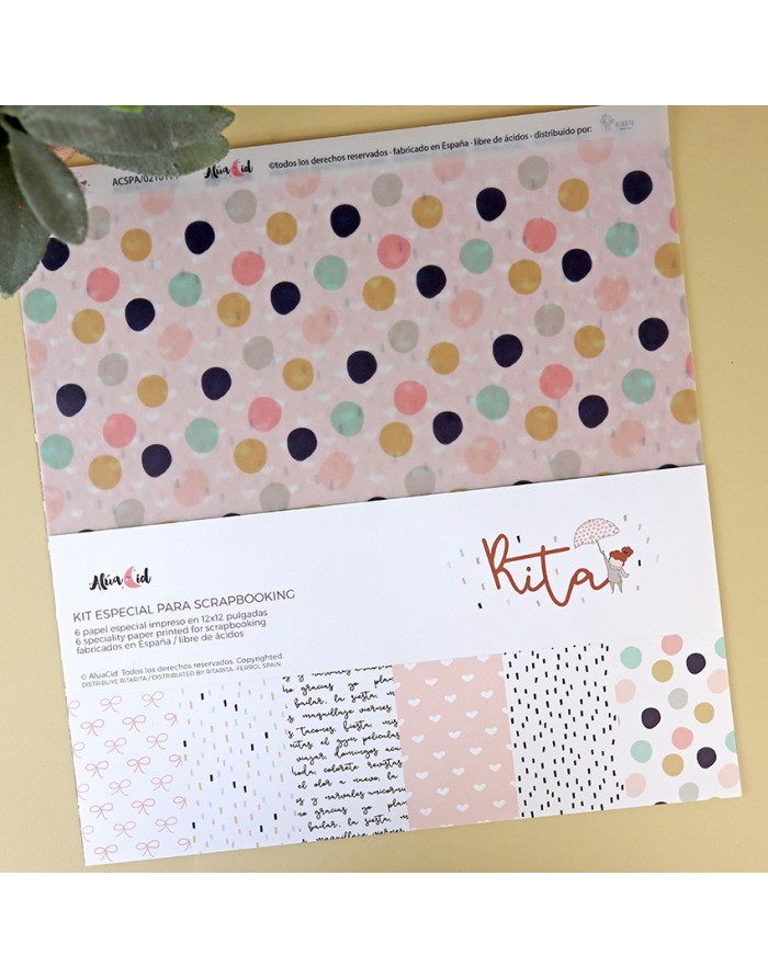 Kit de scrapbook colorido com padrões de bolinhas e outros motivos em tons pastel