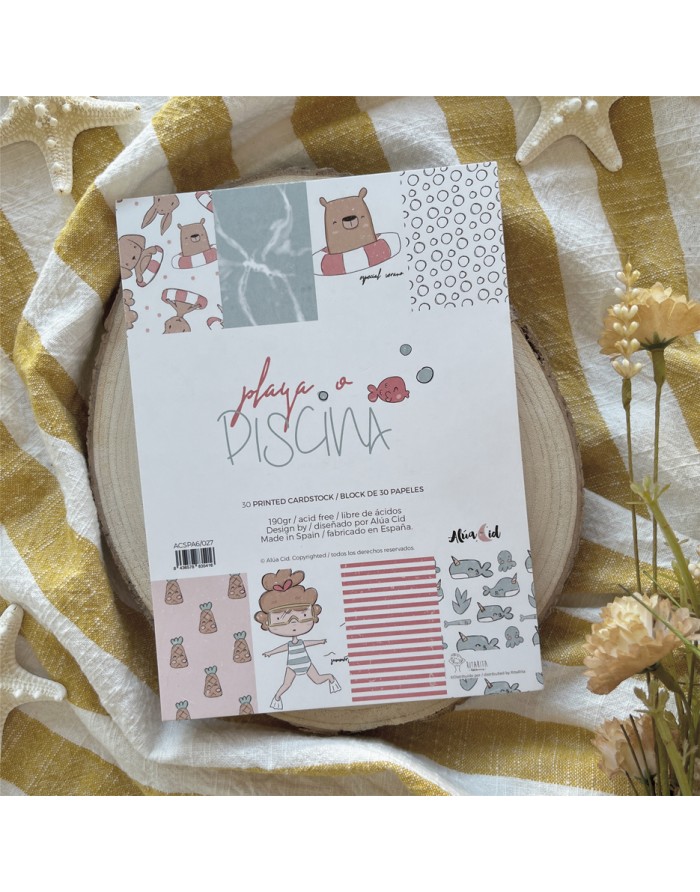 Conjunto de papel cartão decorativo com ilustrações de verão e animais