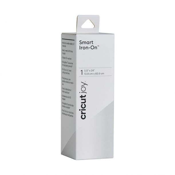 Embalagem branca do produto Smart Iron-On da cricut joy com texto em preto.