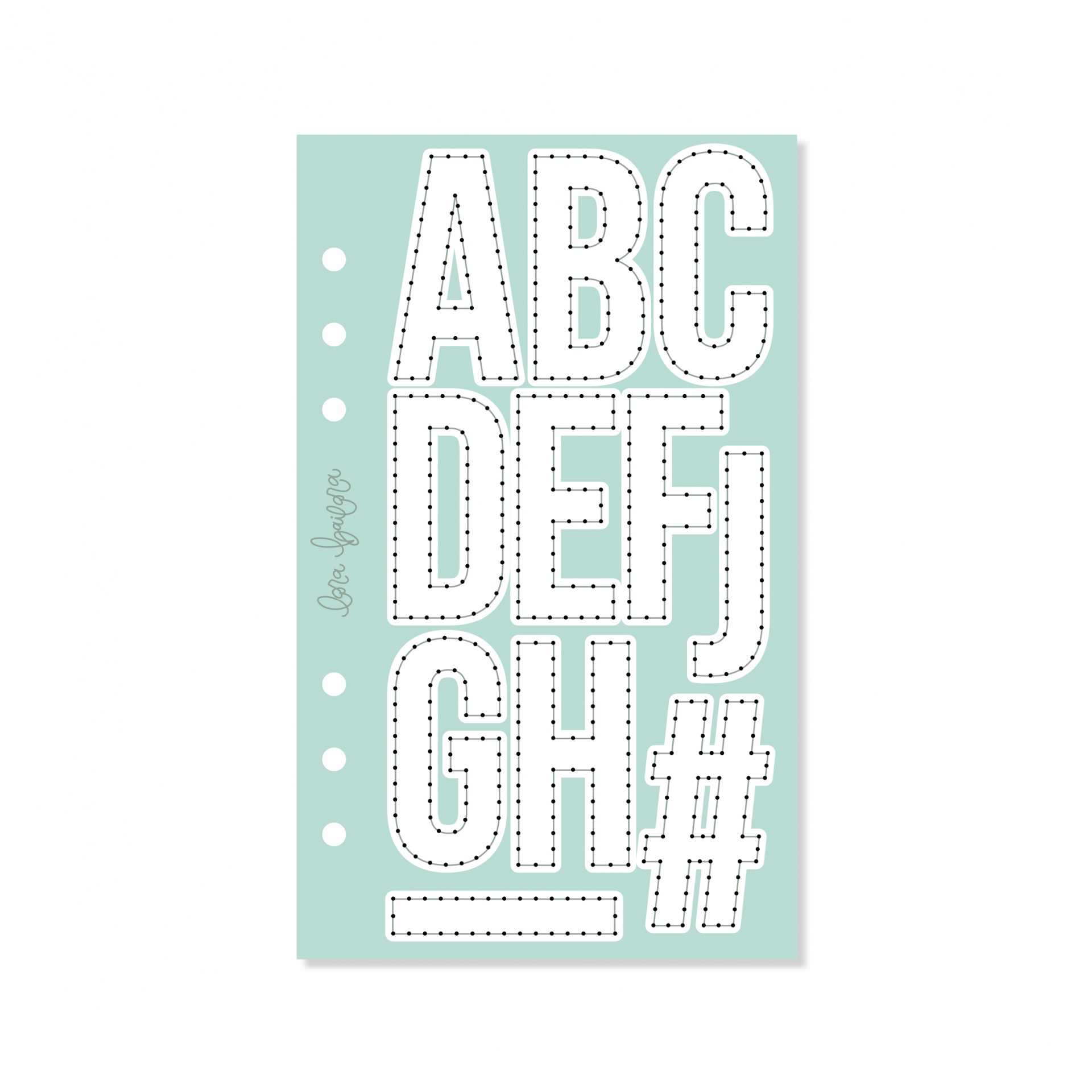 Folha azul com letras adesivas maiúsculas e símbolos, com furos para fichário