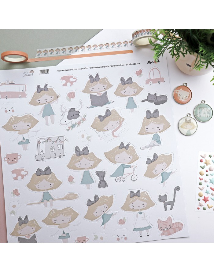 Folha de autocolantes com desenhos de menina, gatos e objetos em tons suaves.