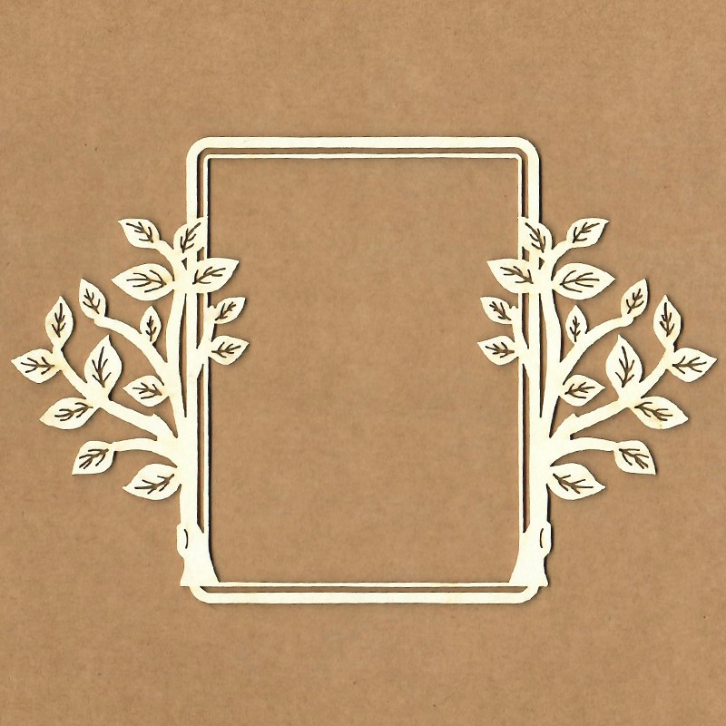 Moldura vazada retangular em madeira clara com ramos e folhas sobre fundo castanho