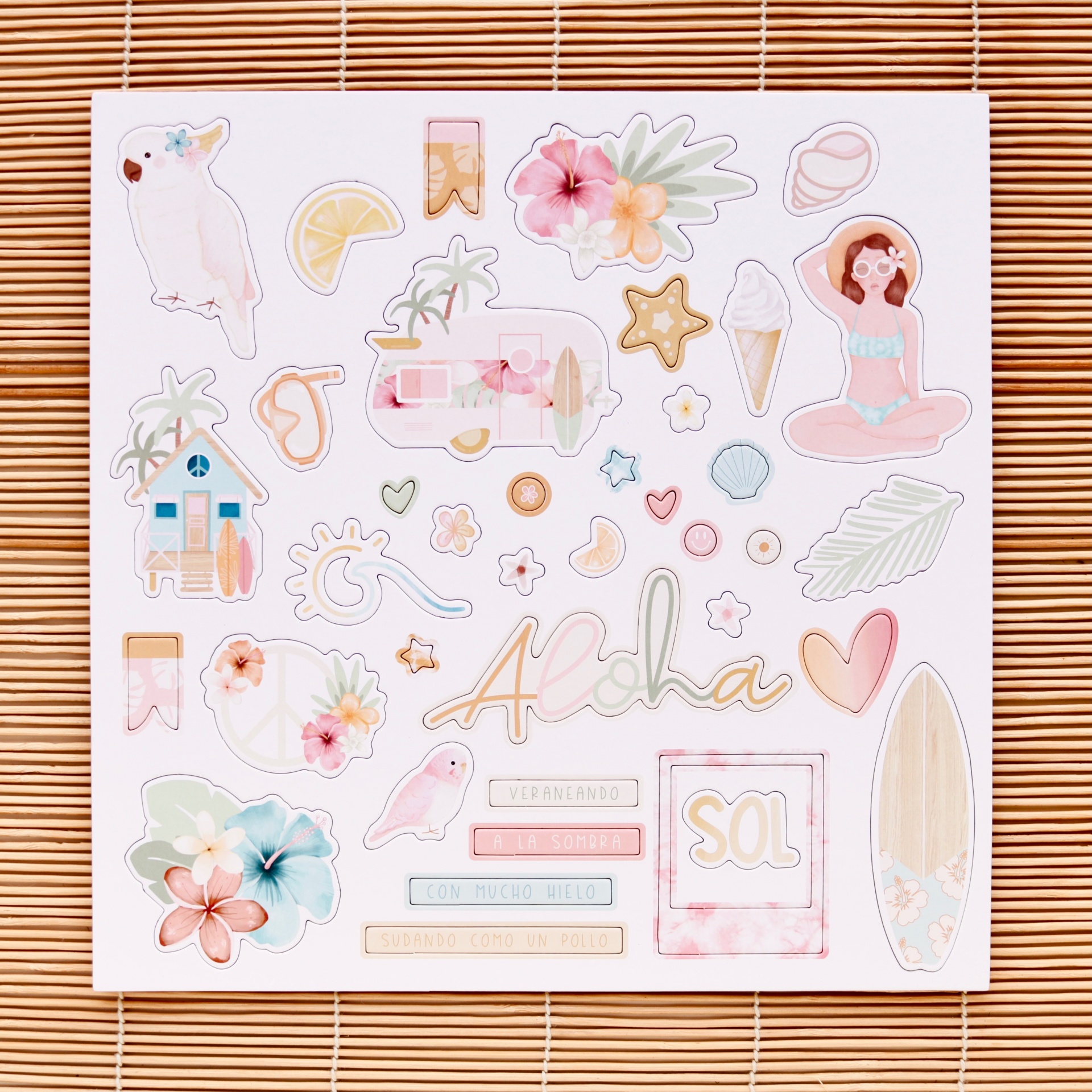 Autocolantes com temas tropicais e de praia em fundo branco