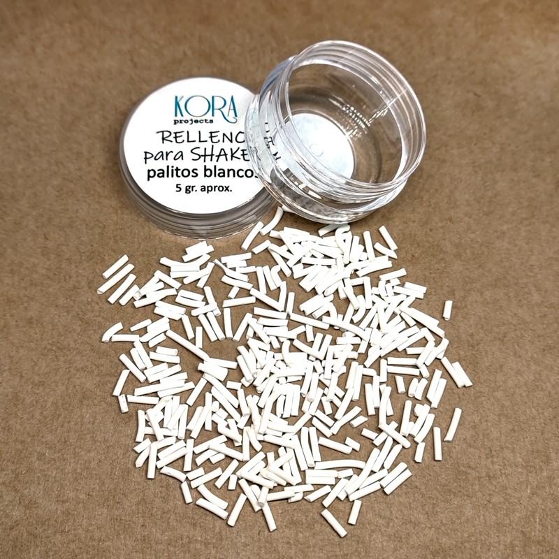 frascos transparente com palitos brancos e tampa com texto