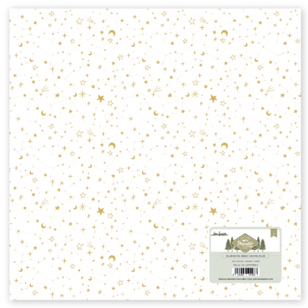 Papel decorativo branco com padrão dourado de estrelas e luas e etiqueta