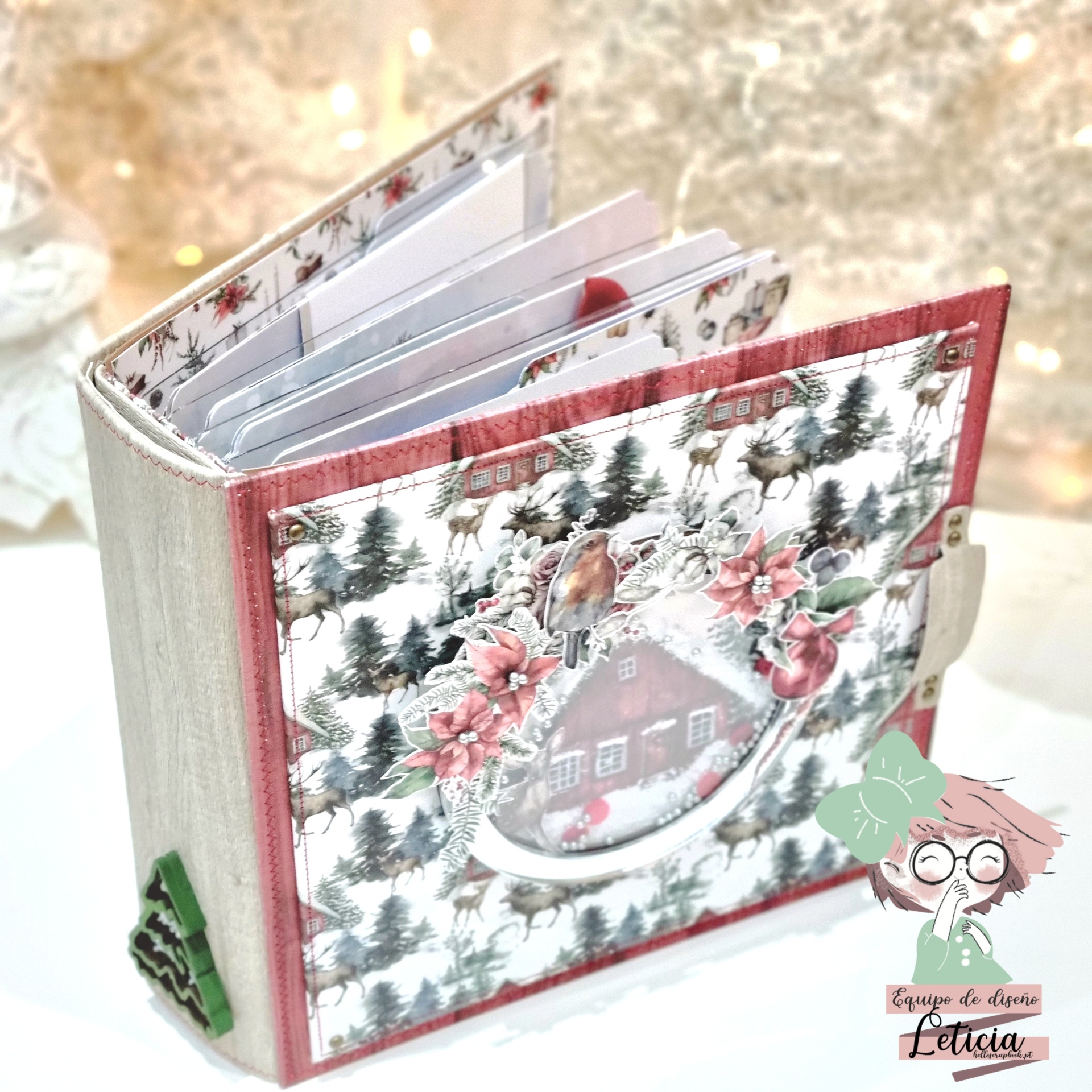 Álbum de fotografias com capa natalícia em tecido e plástico transparente para fotos