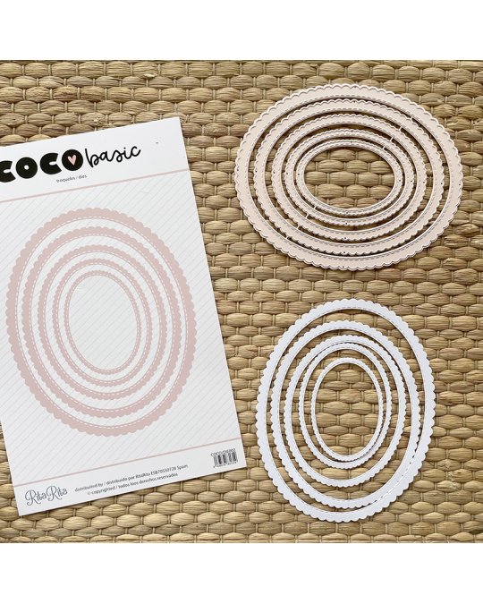 Conjunto de moldes ovais de metal brancos e rosa claro com acabamento recortado sobre suporte com texto COCO basic