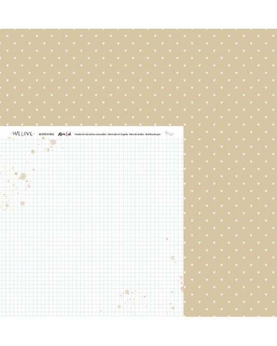 Papel quadriculado branco com verso bege decorado com corações pequenos brancos