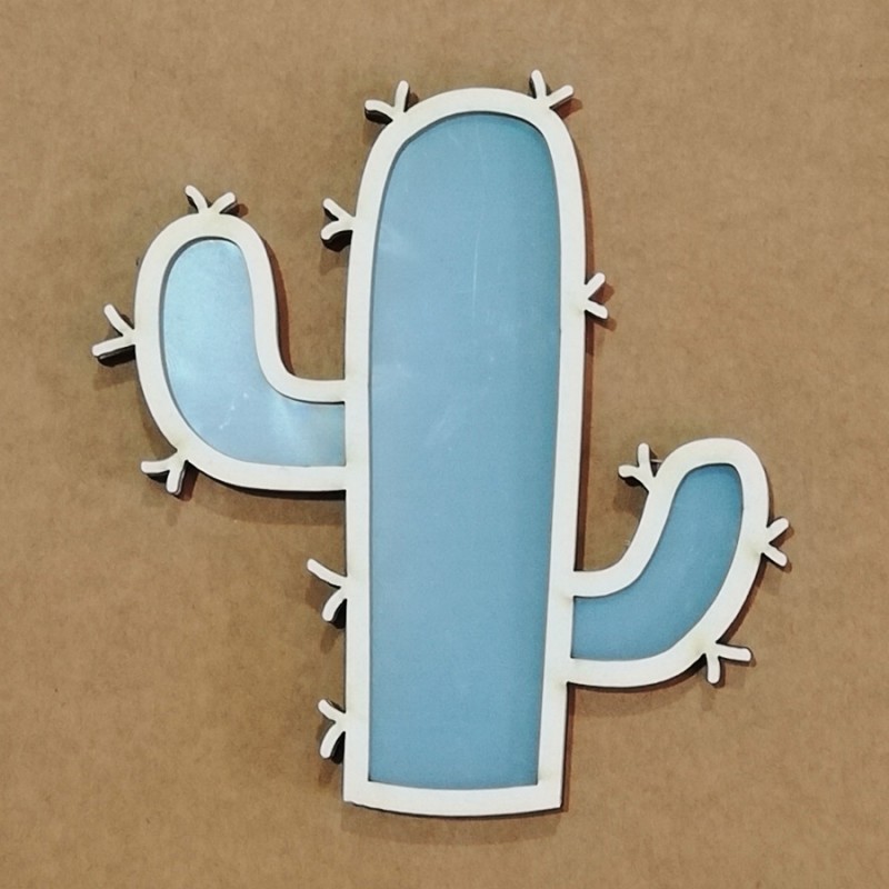 Espelho decorativo em forma de cacto azul com moldura branca