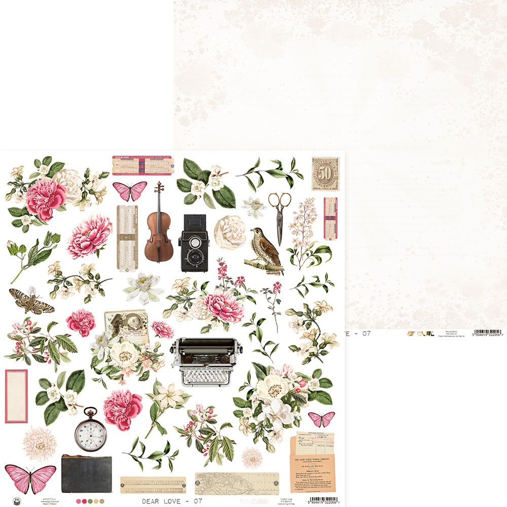 Papel decorativo vintage com flores, borboletas, instrumentos musicais e objetos antigos em tons pastel