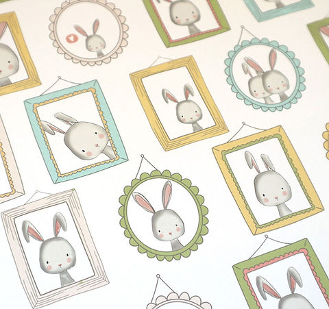 Papel de parede com desenhos de coelhos em molduras coloridas
