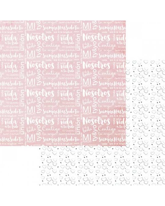 Papel decorativo rosa com texto em branco e padrão de corações no verso branco