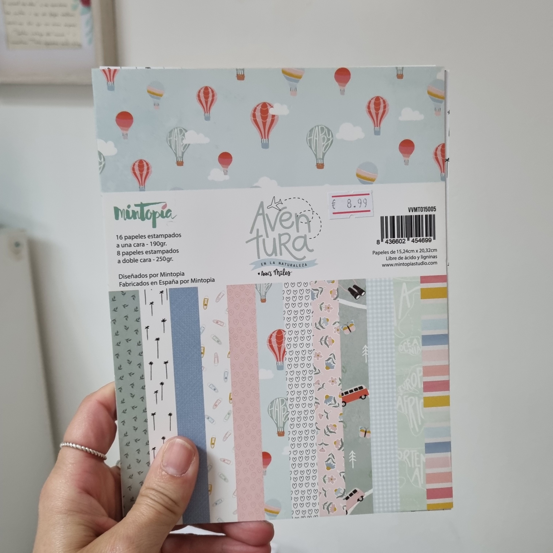 Bloco de papéis estampados Mintopia com balões de ar quente e outros padrões coloridos
