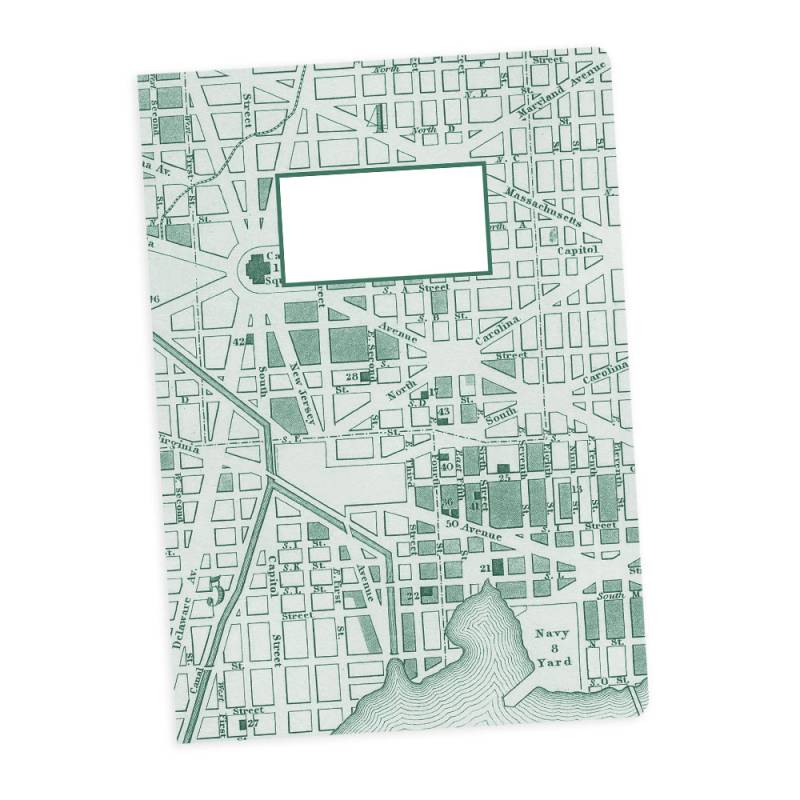 Caderno com capa estampada com mapa urbano em verde e branco