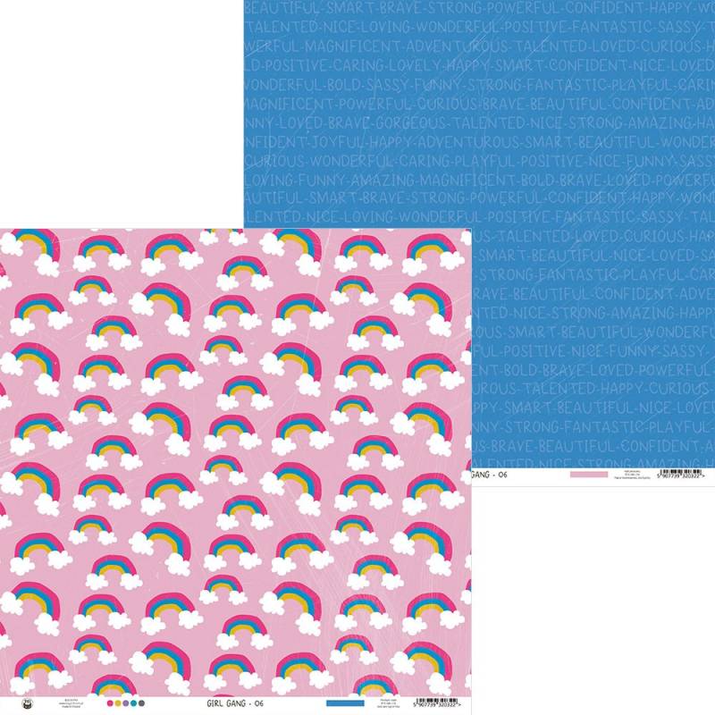 Papel de embrulho com padrão de arco-íris sobre fundo rosa e texto azul claro na parte superior