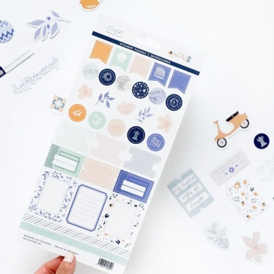 Folha de autocolantes decorativos coloridos com padrões e texto