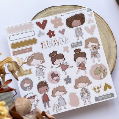 Folha branca com autocolantes de personagens femininas, corações, flores e textos em português em cores suaves.