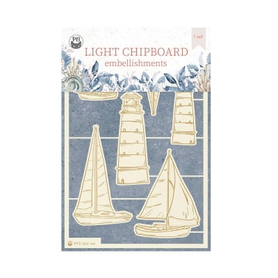Ornamentos de chipboard leve em formas de veleiros e lighthouses, embalagem com texto LIGHT CHIPBOARD embellishments
