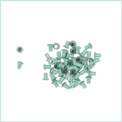 Conjunto de ilhós pequenos verdes com interior metálico