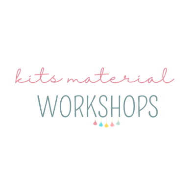 Logótipo com texto 'kits material WORKSHOPS' e pequenos balões coloridos.