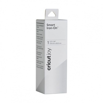 Embalagem branca do produto Smart Iron-On da cricut joy com texto em preto.