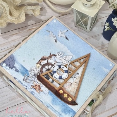 Scrapbook temático de barco e mar com decoração náutica
