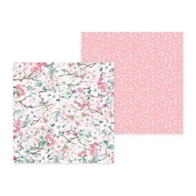 Folhas de papel decorativo com padrões florais em rosa e branco