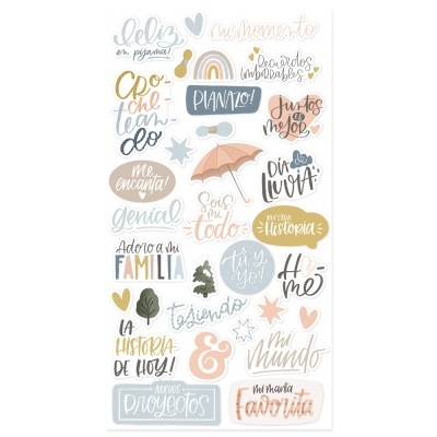 Autocolantes com frases em português e espanhol e desenhos coloridos em tons pastel