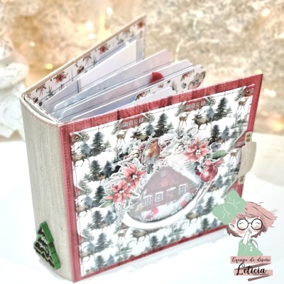 Álbum de fotografias com capa natalícia em tecido e plástico transparente para fotos