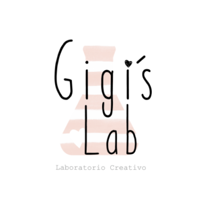Logótipo Gigi's Lab com frasco de laboratório cor de rosa e texto