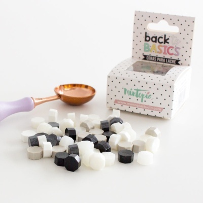 Cera para lacre em várias cores com colher e embalagem