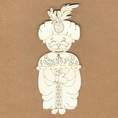 Figura decorativa em madeira clara de homem com turbante e capa