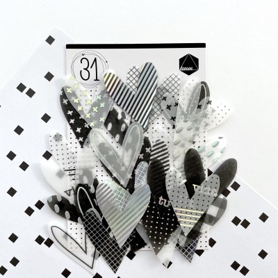 Autocolantes de corações transparentes com padrões preto e branco