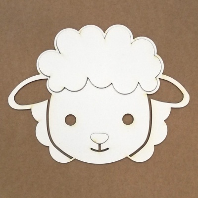 Máscara branca de ovelha com olhos redondos e boca simples