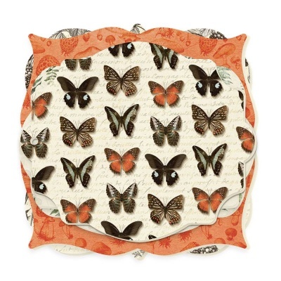 Toalhas quadradas com padrão colorido de borboletas e fundo branco e laranja