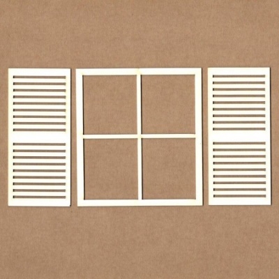 Molduras brancas em forma de janela e venezianas sobre fundo castanho